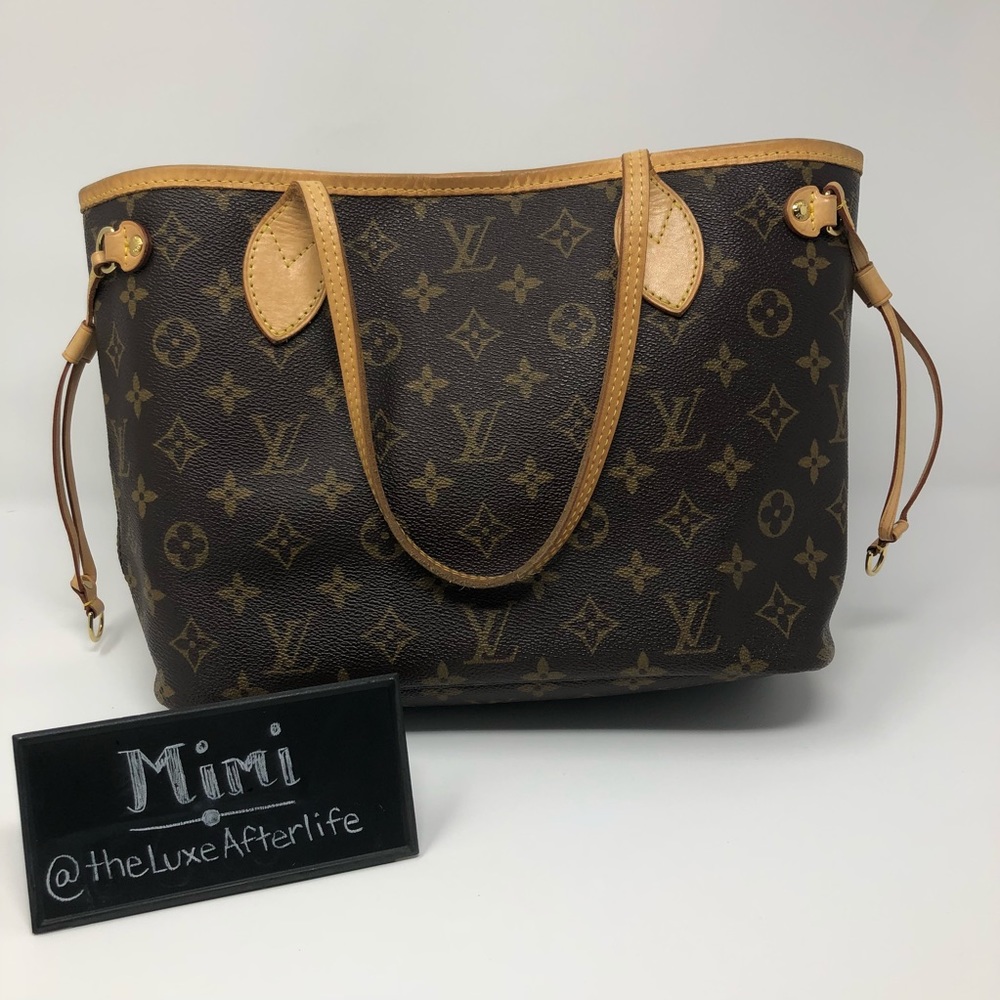 ❗️SOLD❗️Authentic Louis Vuitton Neverfull
